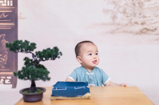 柳林孕妇妊辰纹橄榄油